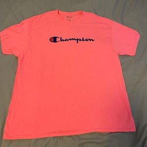 Champion T-shirt